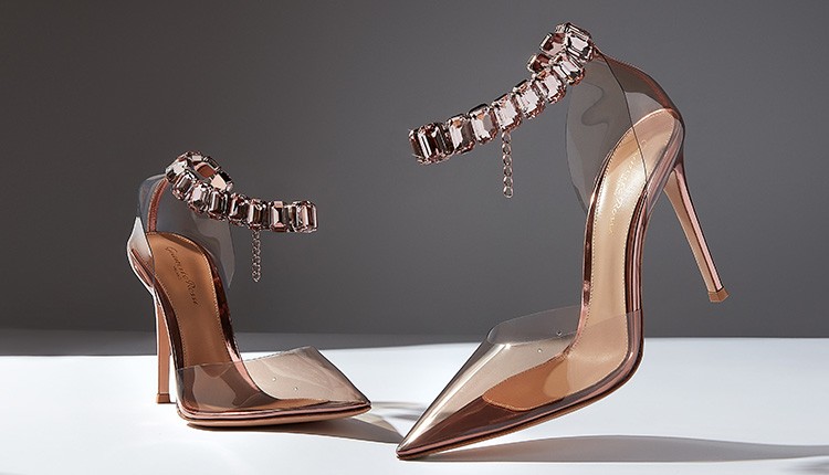 Buy Gianvito Rossi Shoes for Women in Saudi Ounass