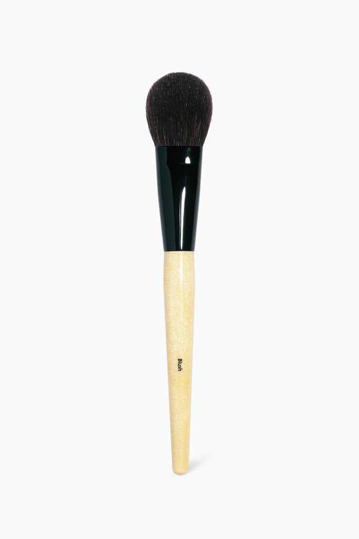 

Blush Brush, Colourless