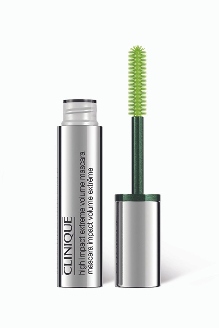 

Extreme Black High Impact™ Extreme Volume Mascara, 10ml, Colourless