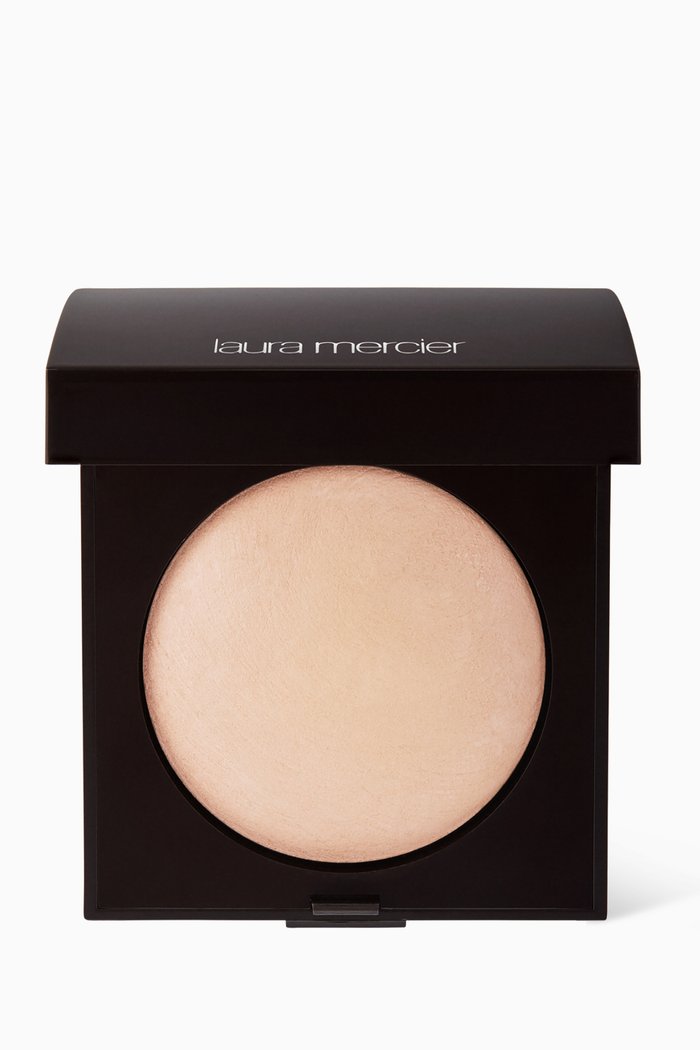 

Highlight 01 Matte Radiance Baked Powder, 7.5g, Multicolour