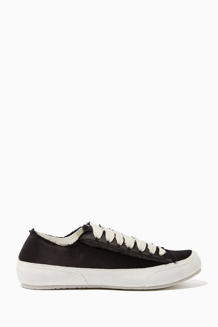 

Black Parson Sneakers