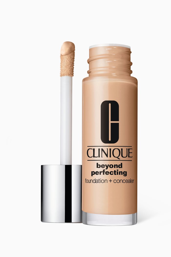 

CN 28 Ivory Beyond Perfecting™ Foundation & Concealer, 30ml, Colourless