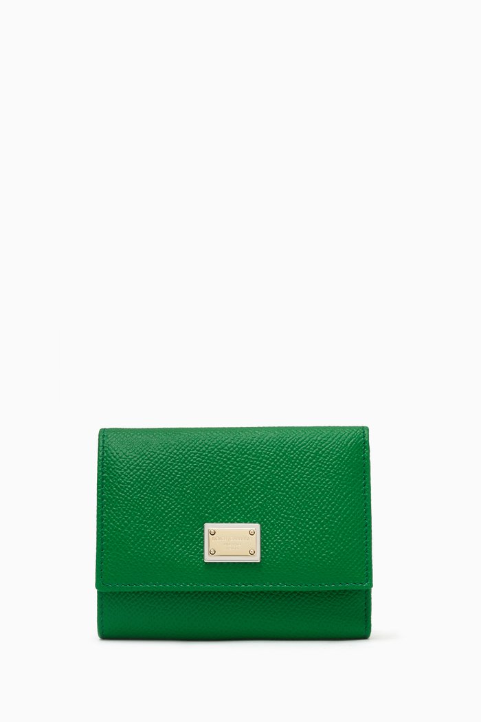 

Small Trifold Wallet in Dauphine Leather, Green