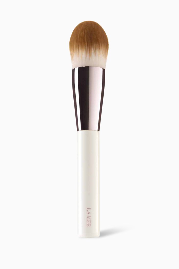 

The Foundation Brush, Colourless