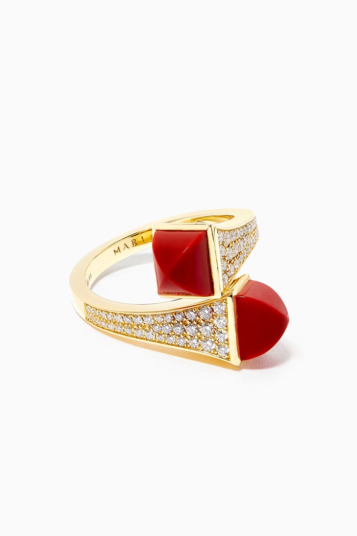 Cleo Statement Red Agate Diamond Ring in 18kt Yellow Gold