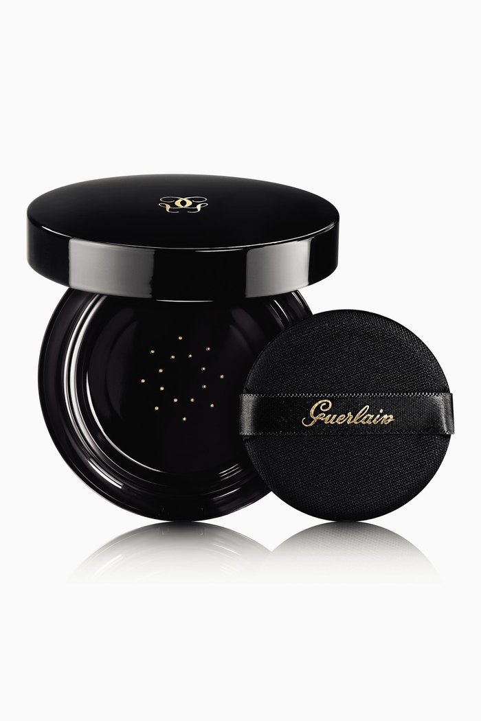 

Lingerie de Peau Cushion Foundation 01N Very Light, Multicolour