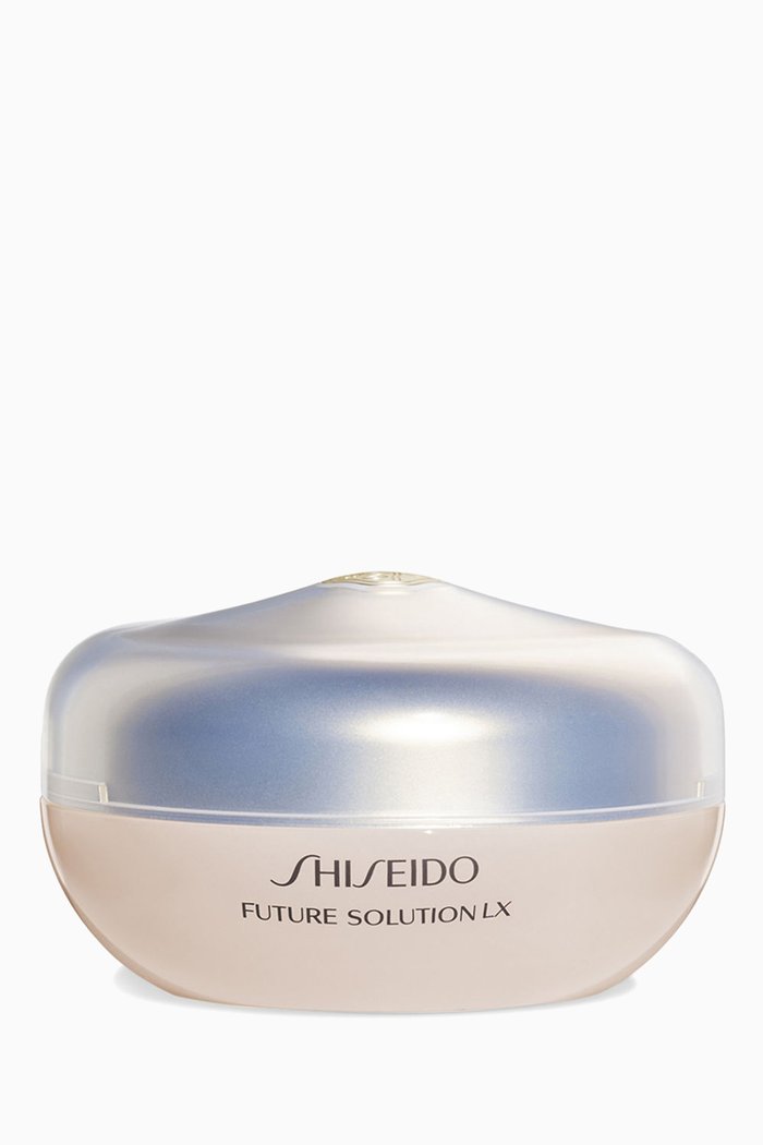

Future Solution LX Total Radiance Loose Powder, Colourless