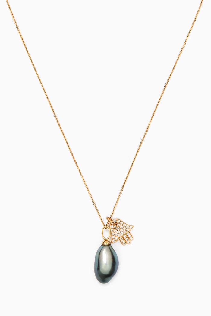 Luna Pearl Hamsa Diamond Pendant in 18kt Yellow Gold