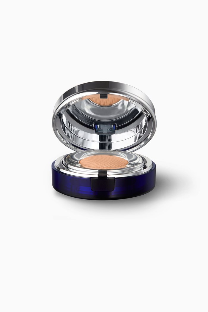 

Honey-Beige Skin Caviar Essence-In-Foundation, 30ml, Colourless