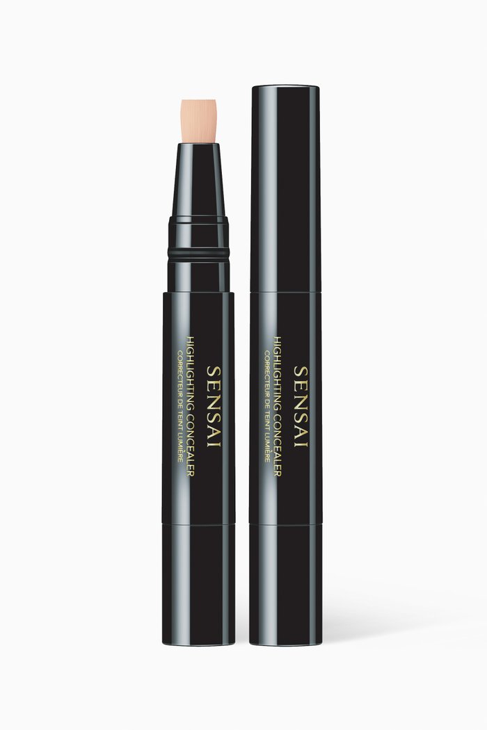

HC01 Luminous Rose Highlighting Concealer, 3.5ml, Undefined