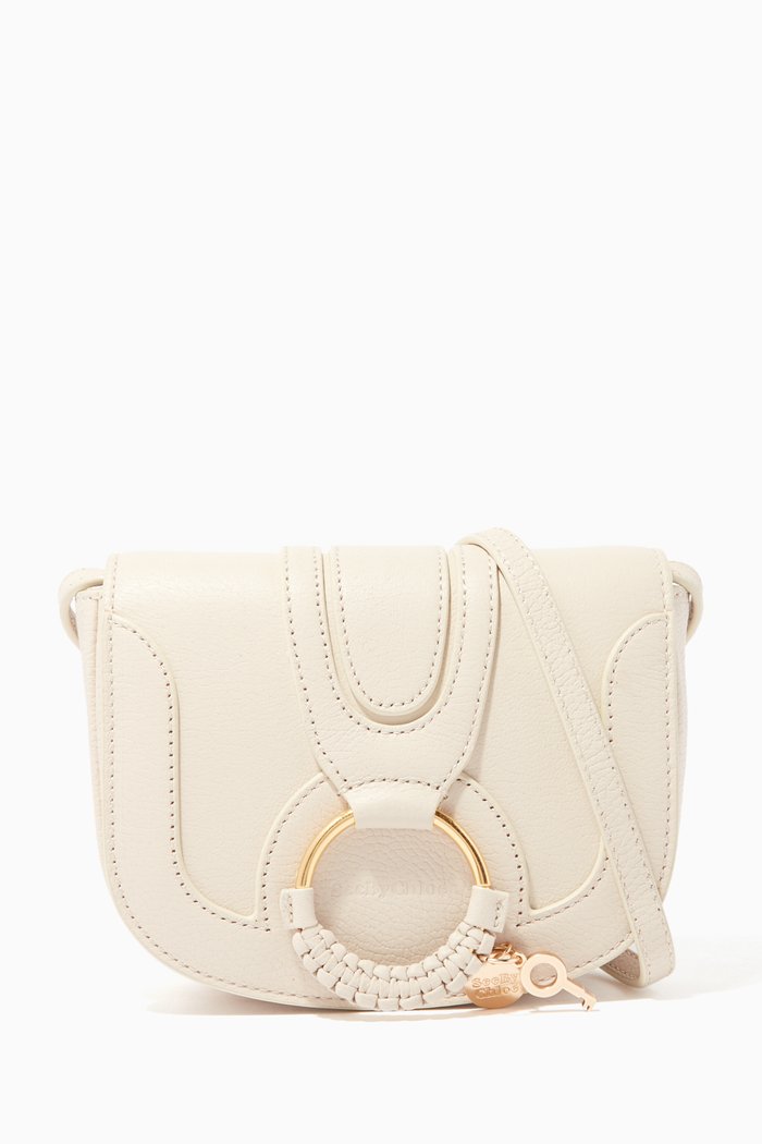 

Cement-Beige Small Hana Shoulder Bag, Grey