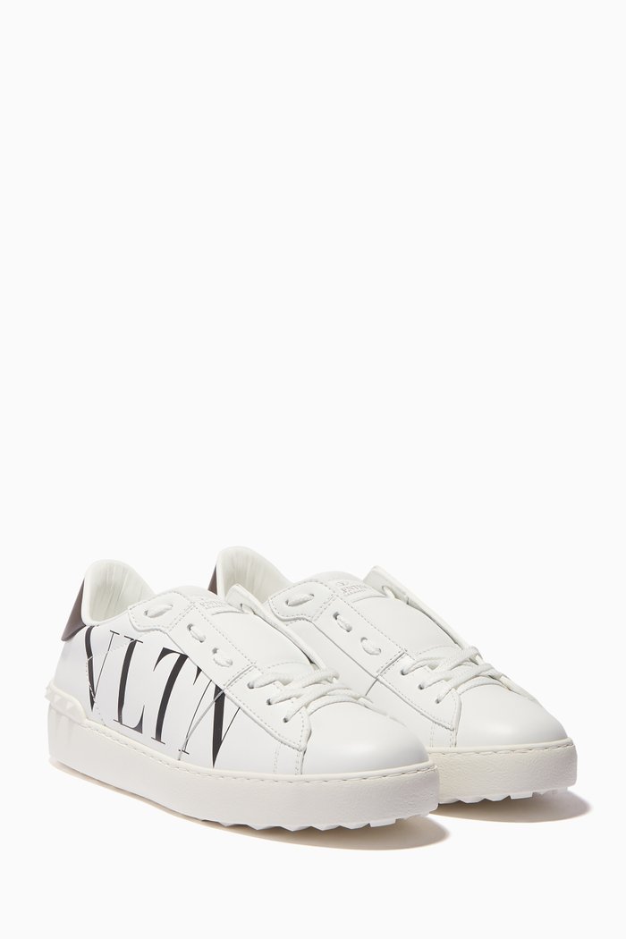 

Valentino Garavani White VLTN Rockstud Low-Top Sneakers
