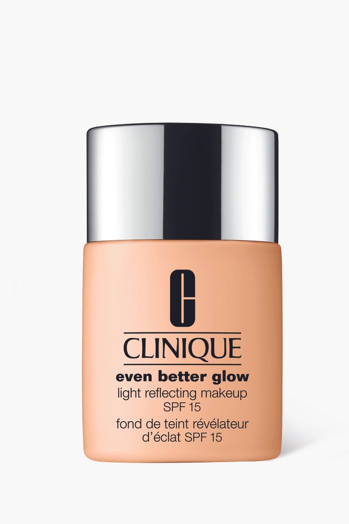 

WN 04 Bone Even Better Glow™ Light Reflecting Makeup SPF 15, 30ml, Colourless