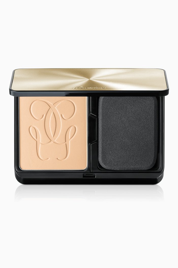 

Lingerie de Peau Compact Mat Alive Foundation 01N Very Light, Multicolour