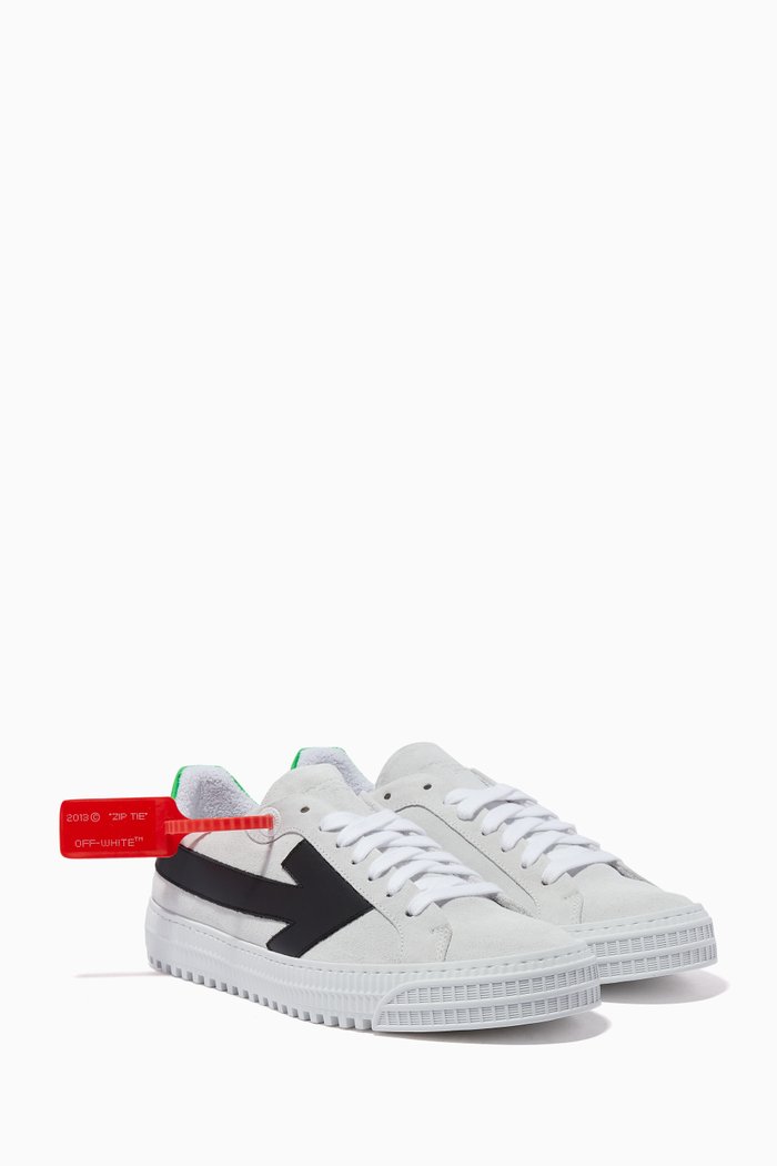 

White Arrow Tag Leather Sneakers