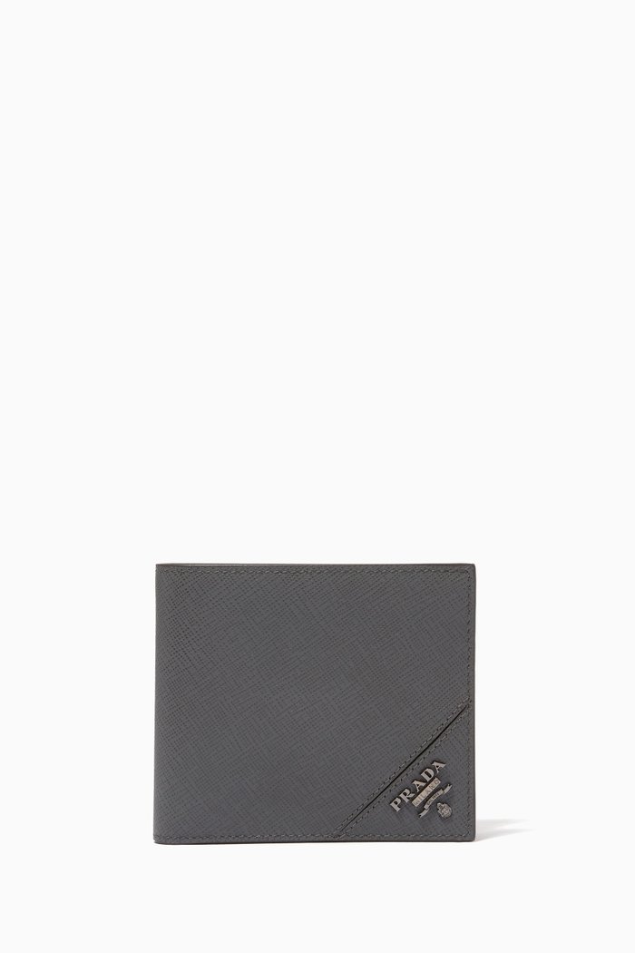 

Metal Logo Wallet in Saffiano Leather, Grey