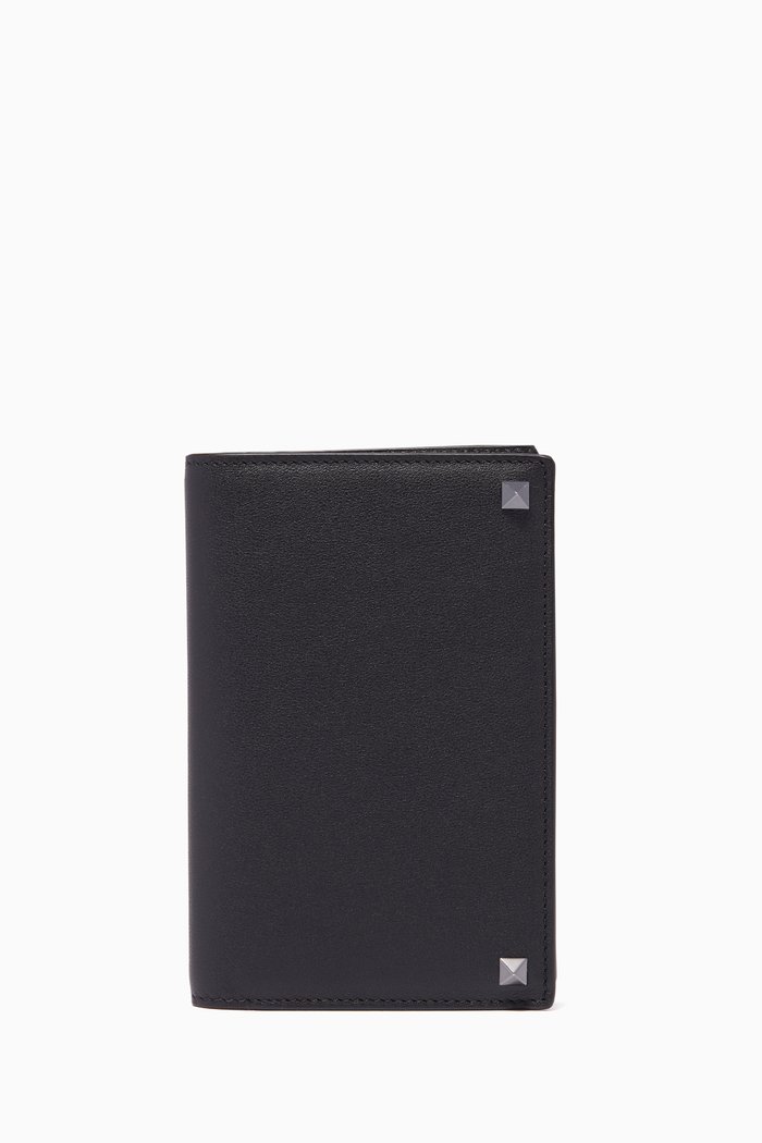 

Black Rockstud Passport Cover