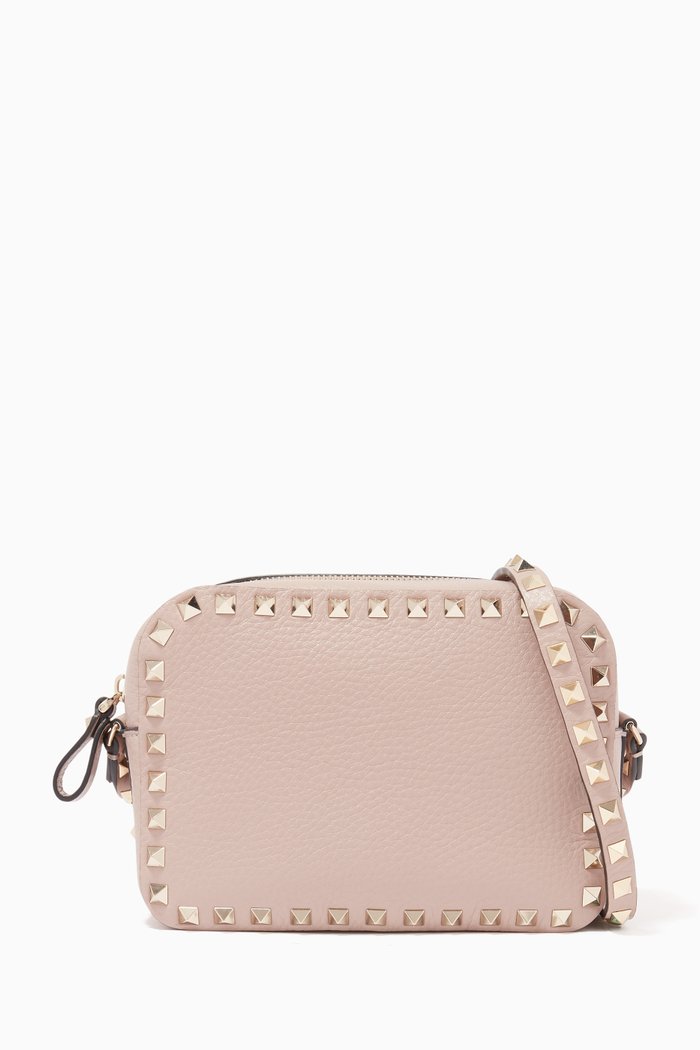 

Valentino Garavani Rockstud Crossbody Bag in Grainy Leather, Neutral