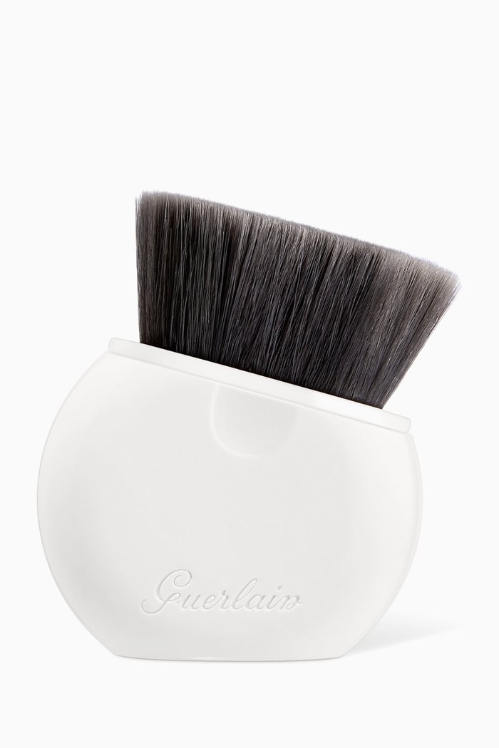 

L’Essentiel Retractible Foundation Brush, Multicolour