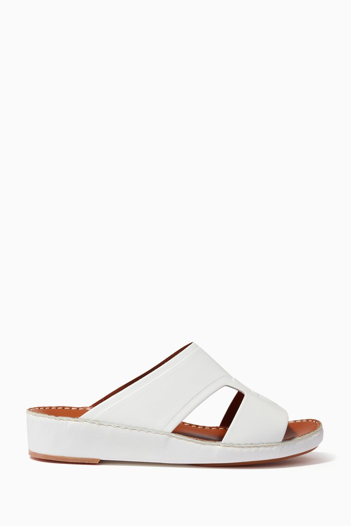 Cinghia Sandals in Calfskin Leather, White