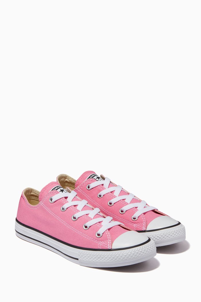 

Chuck Taylor® All Star Low Top Sneakers in Canvas, Pink