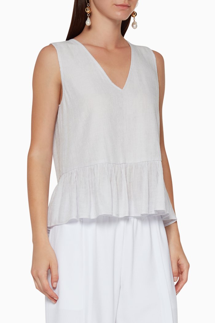 

Shailyn Bow Back Peplum Top, White