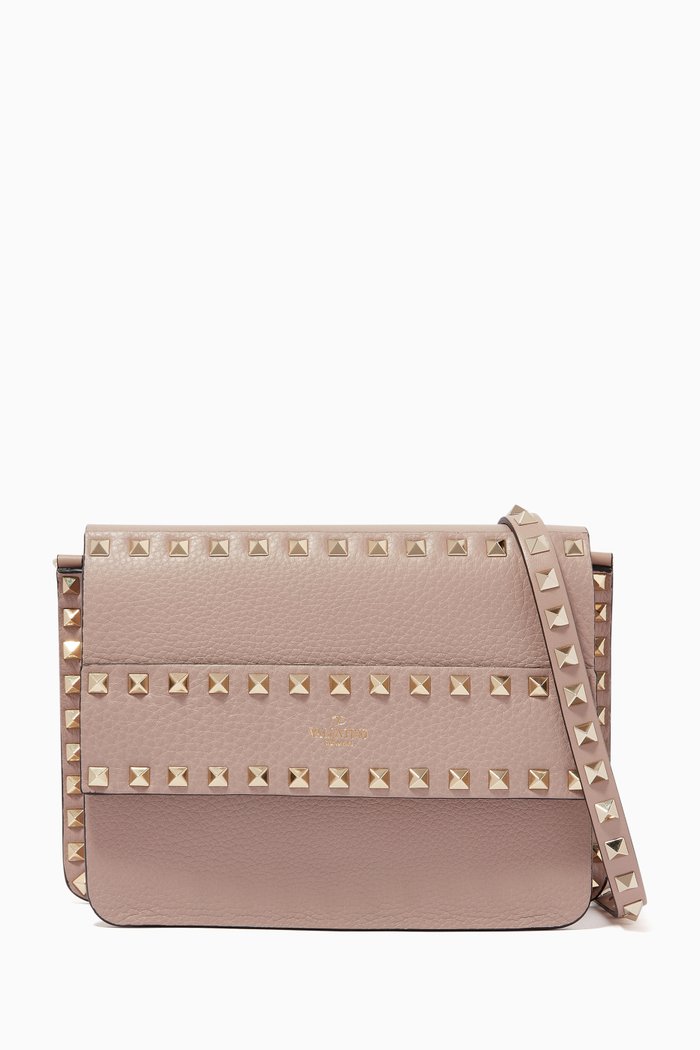 

Valentino Garavani Rockstud Shoulder Bag in Grainy Leather, Neutral