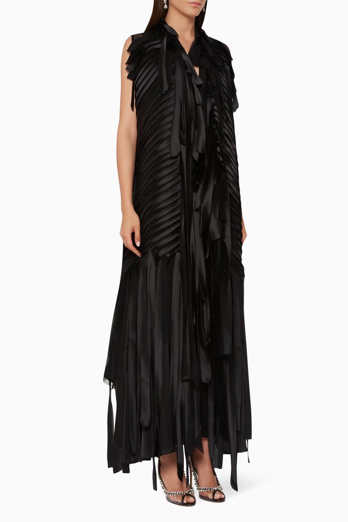 

Pleated High-Neck Abaya, Black