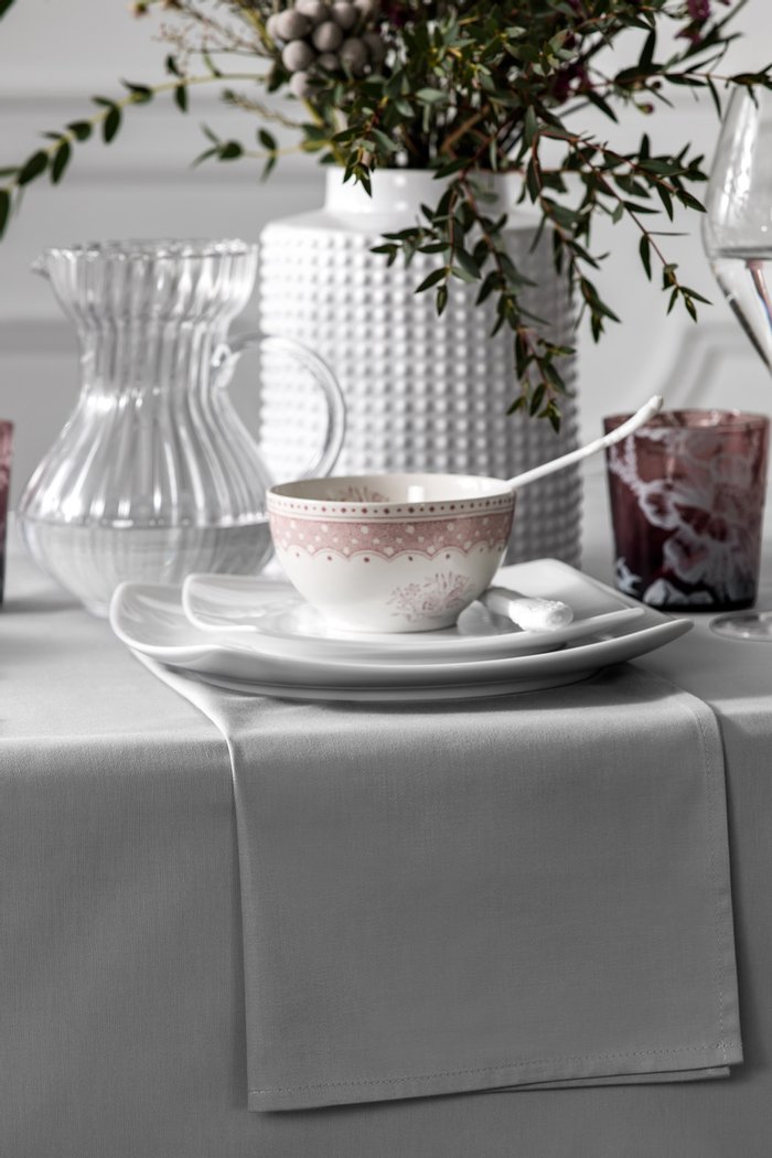 

Lidia Table Linen Set, Six Napkins, Grey