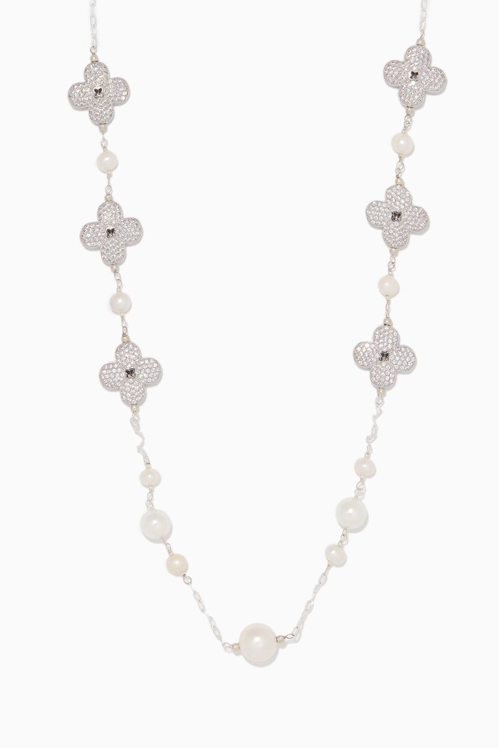 

Clover Pearl Necklace, Silver