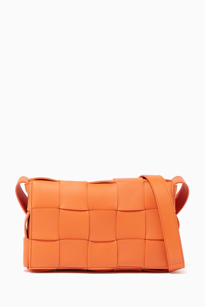 

Intrecciato Leather Cassette Bag, Brown