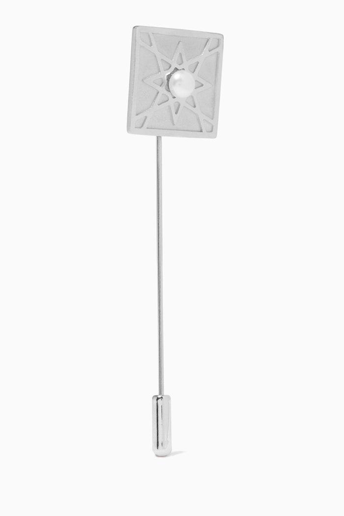 

Arabesque Platinum-Plated Silver Lapel Pin