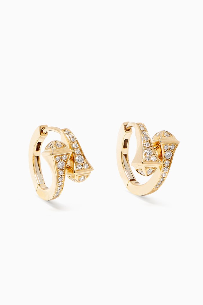 

Cleo Pavé Diamond Huggie Earrings in 18kt Yellow Gold