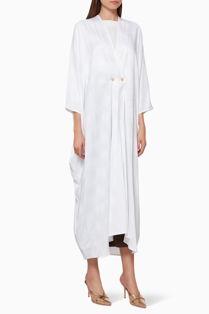 

Doi Silk Cape, White