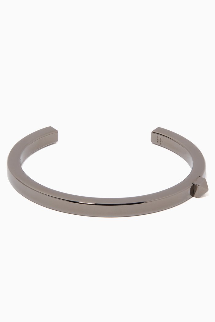 

Rockstud Metal Cuff, Black