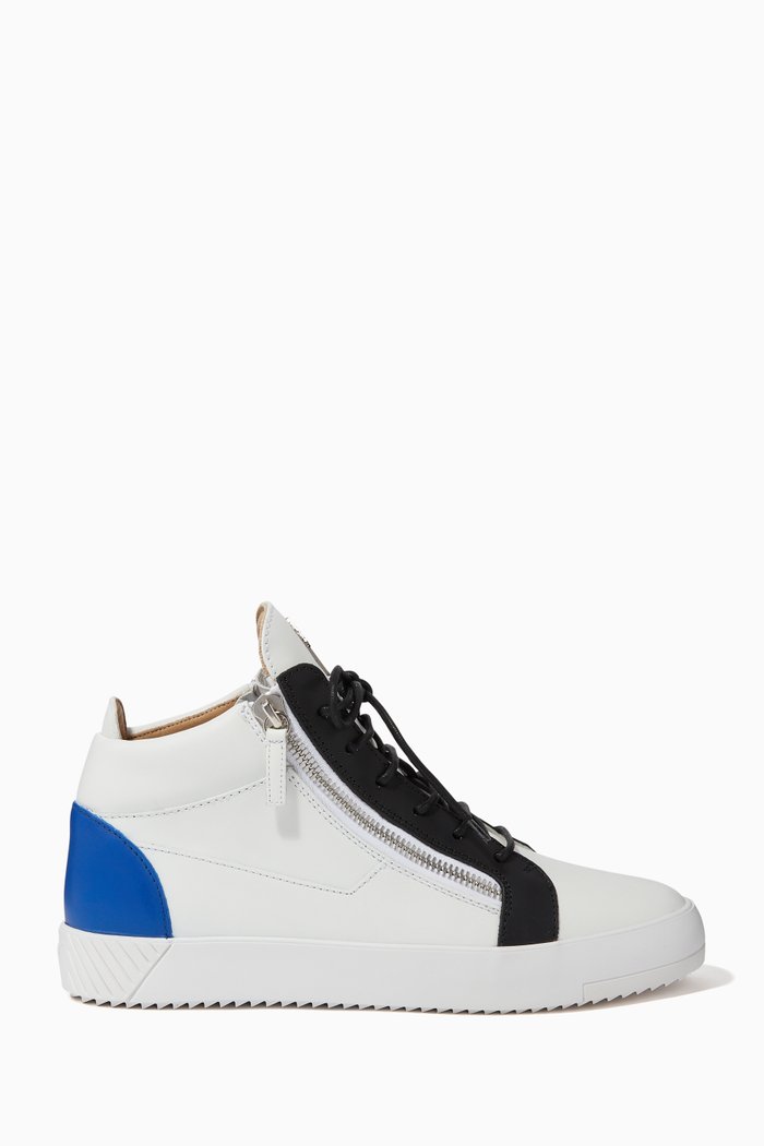 

Kriss Leather Sneakers, White