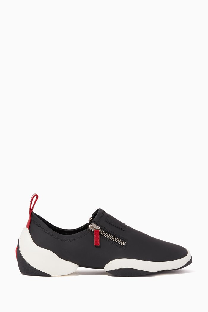 

Light Jump Rubberised Leather Sneakers, Black