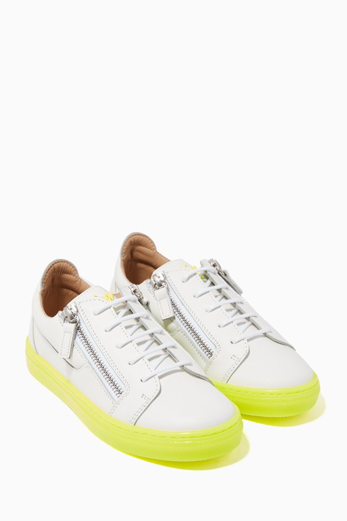 

Frankie Fluo Leather Sneakers, White