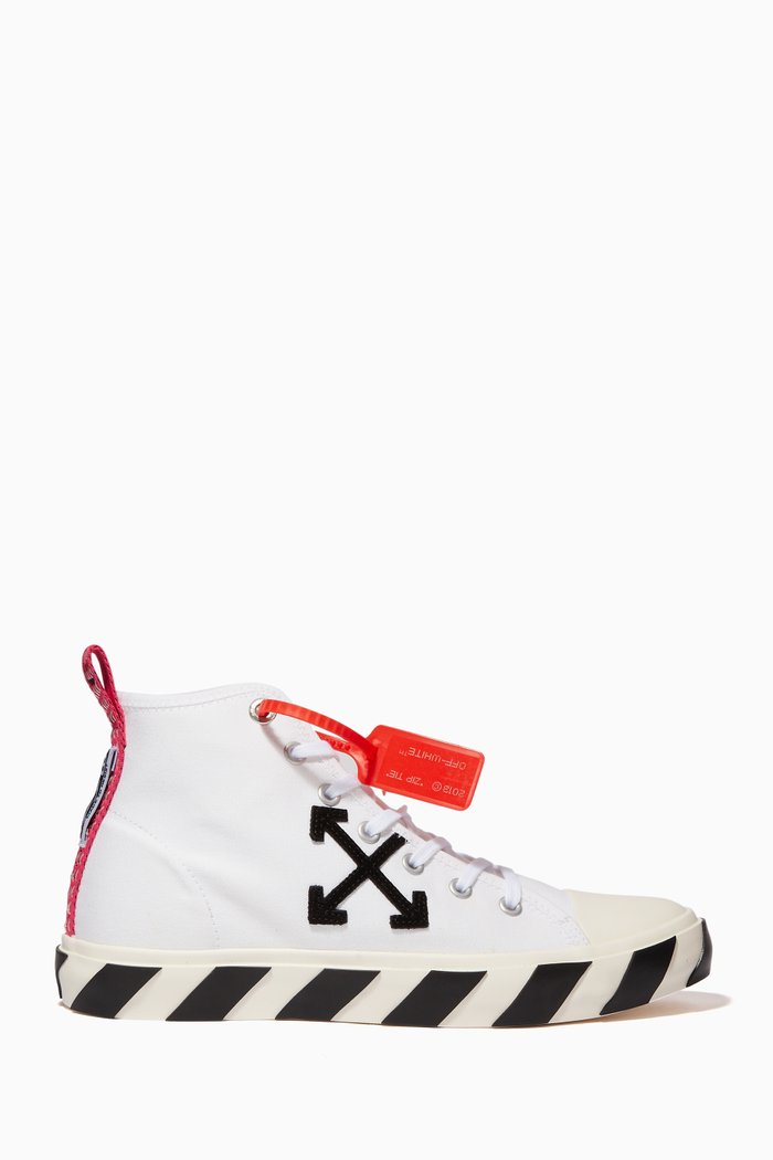 

Mid Top Canvas Sneakers, White