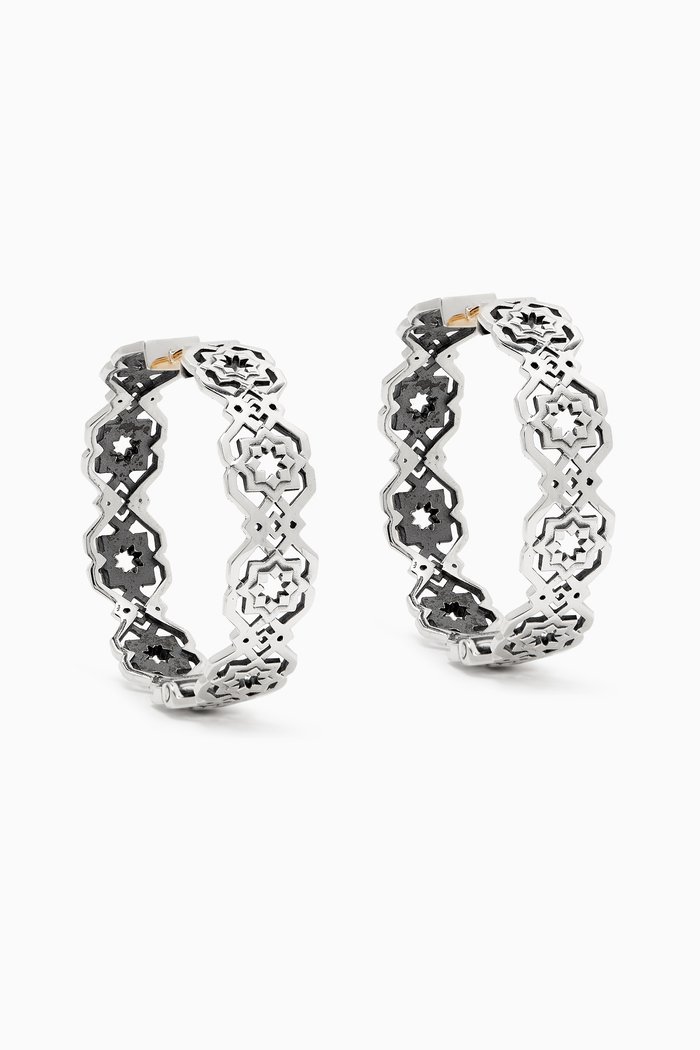 

Floral Hoop Earrings in Sterling Silver & 18kt Gold