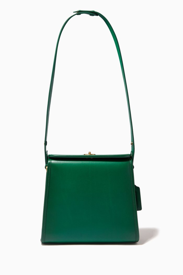 

Turnlock Shoulder Bag in Leather, Green