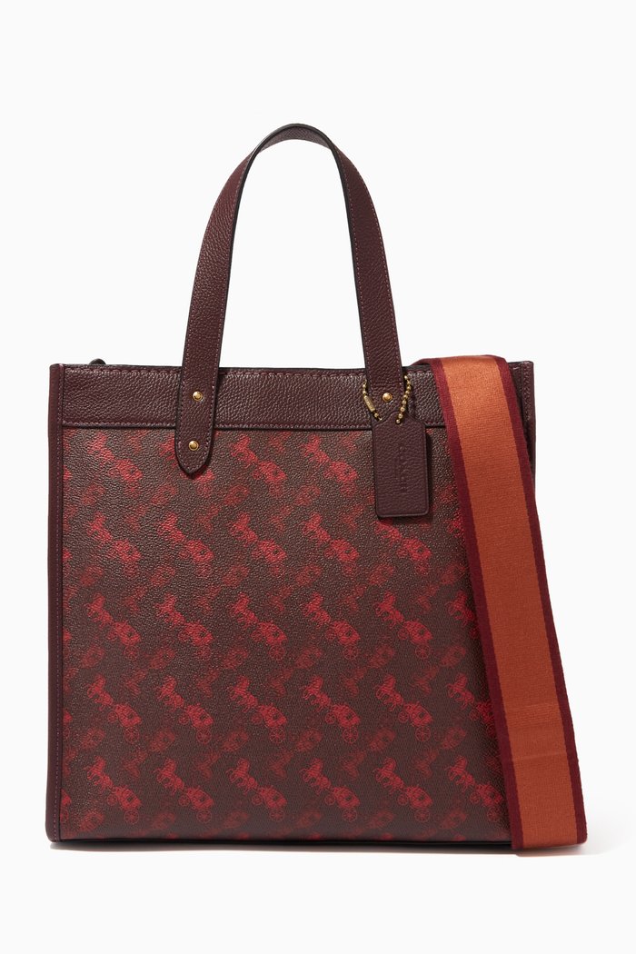 

Field Tote with Horse & Carriage Print, Red