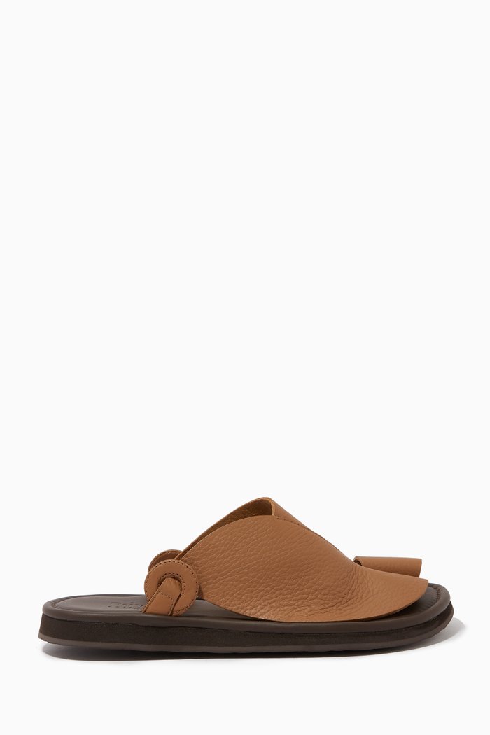 

Arabian Deercalf Vela Sandals, Brown