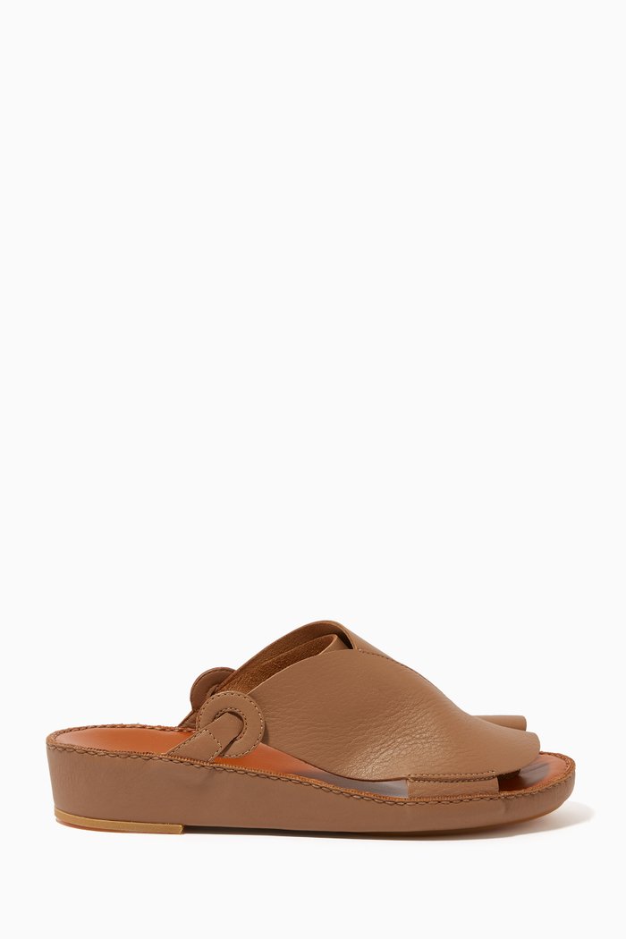 

Najdy Deercalf Fermer Sandals, Brown