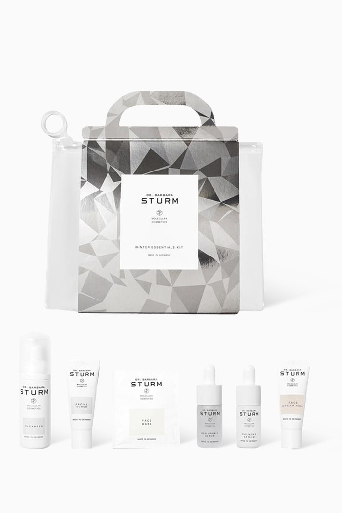 

Winter Essentials Kit, Multicolour