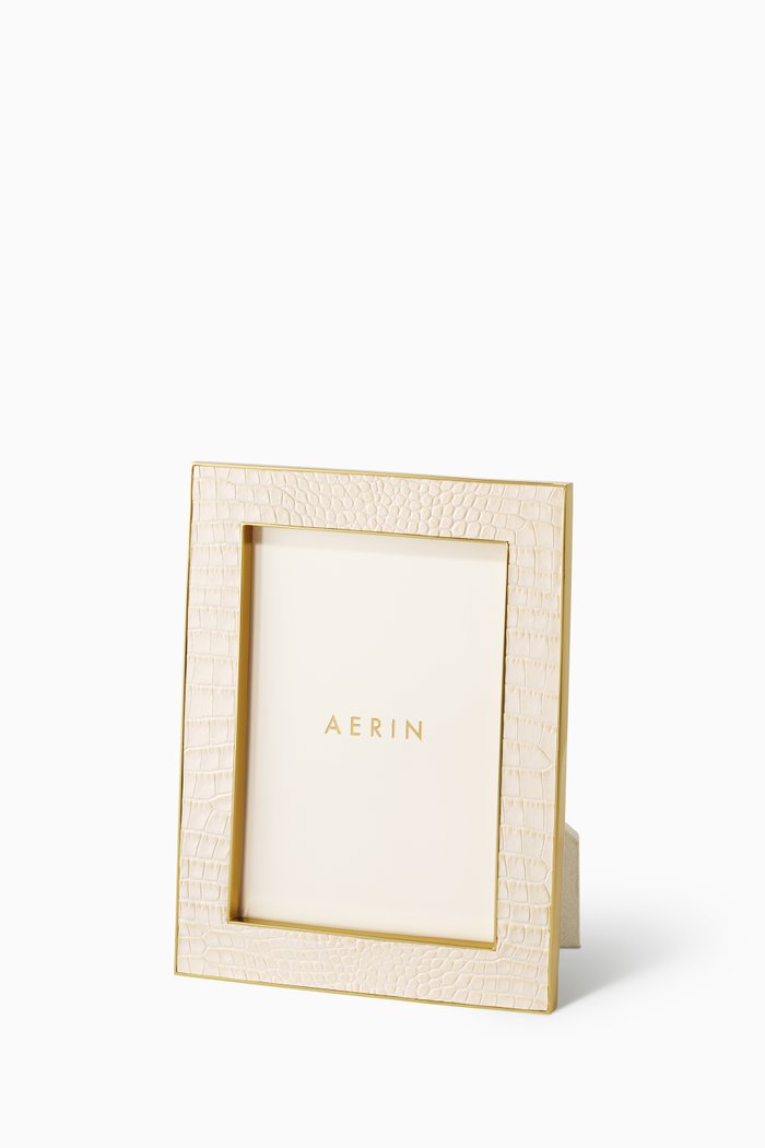 

Classic Leather 5x7 Frame, Neutral