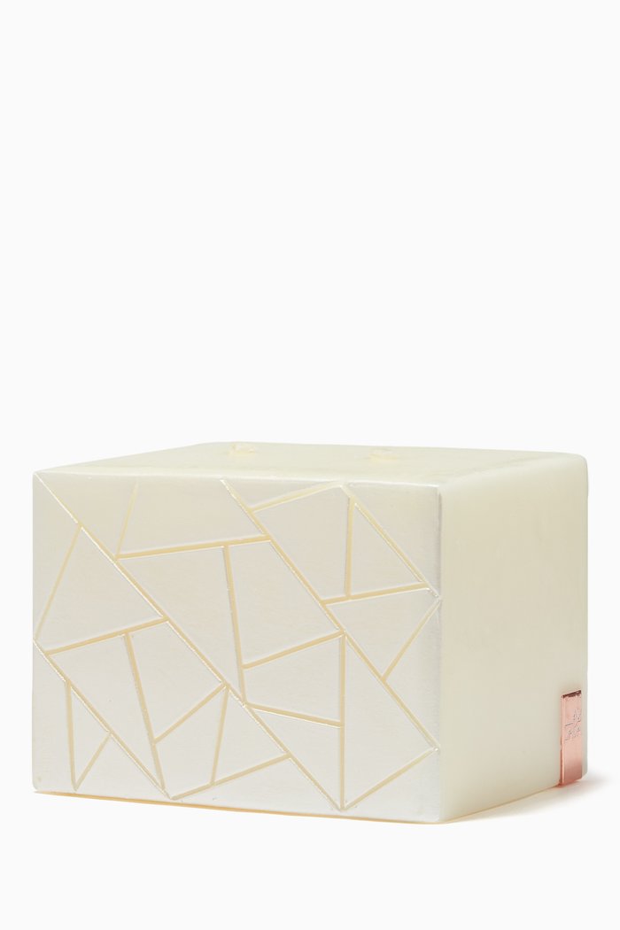 

Pebble Sands Rectangle Marble Candle, Black