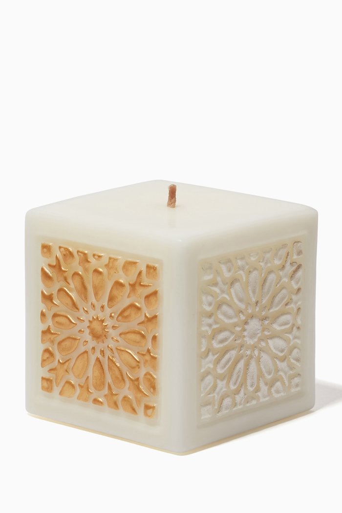 

Noor Small Cube Candle, 230g, White