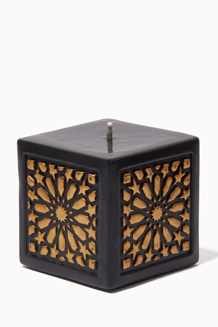 

Sahar Small Cube Candle, 230g, Black