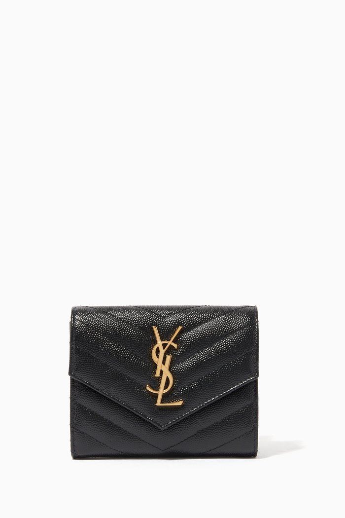 

Monogram Compact Tri Fold in Grain de Poudre Embossed Leather, Black